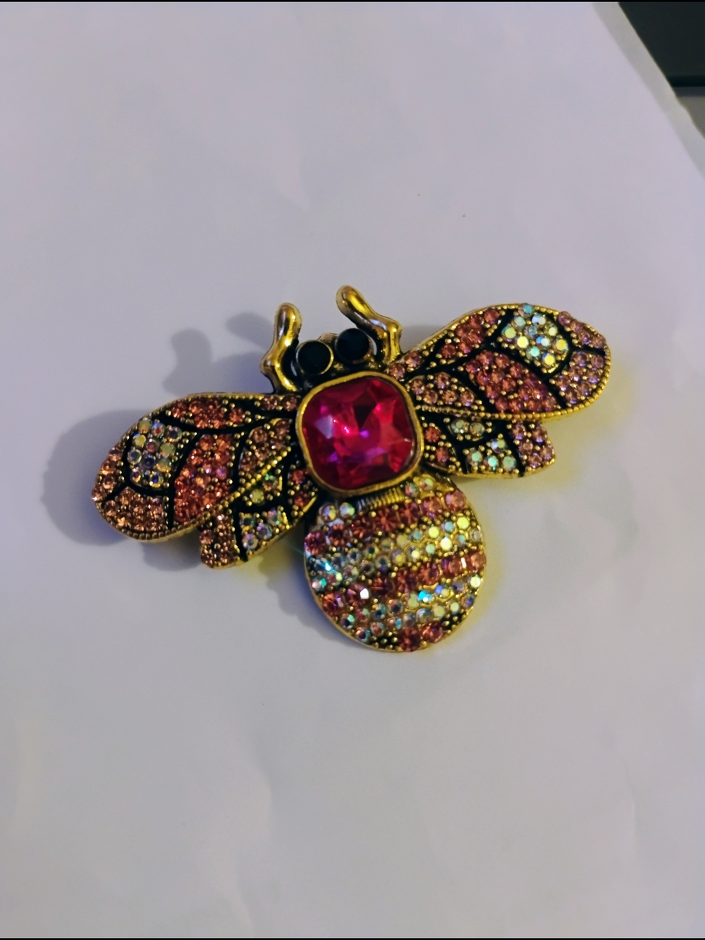 Brioche Vintage Style Pink Rhinestone Bee | Antique Gold Sparkle Insect Pin NWOT